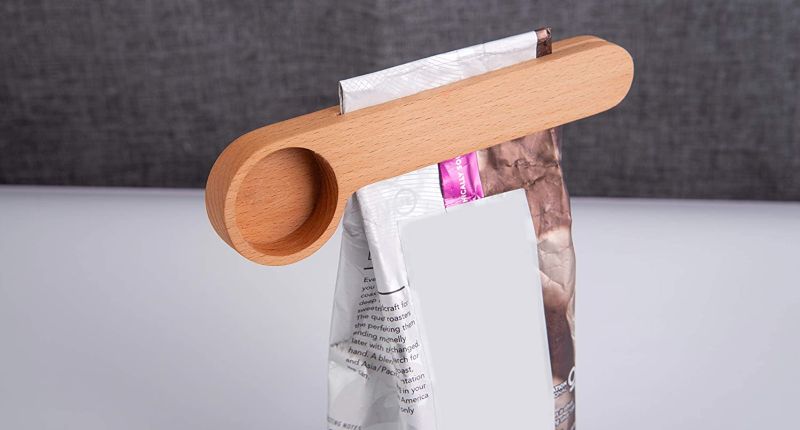Wood Coffee Scoop With Bag Clip